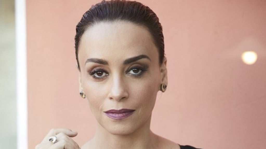 Suzana Pires passa perrengue na fila da vacinação e recebe ajuda inusitada
