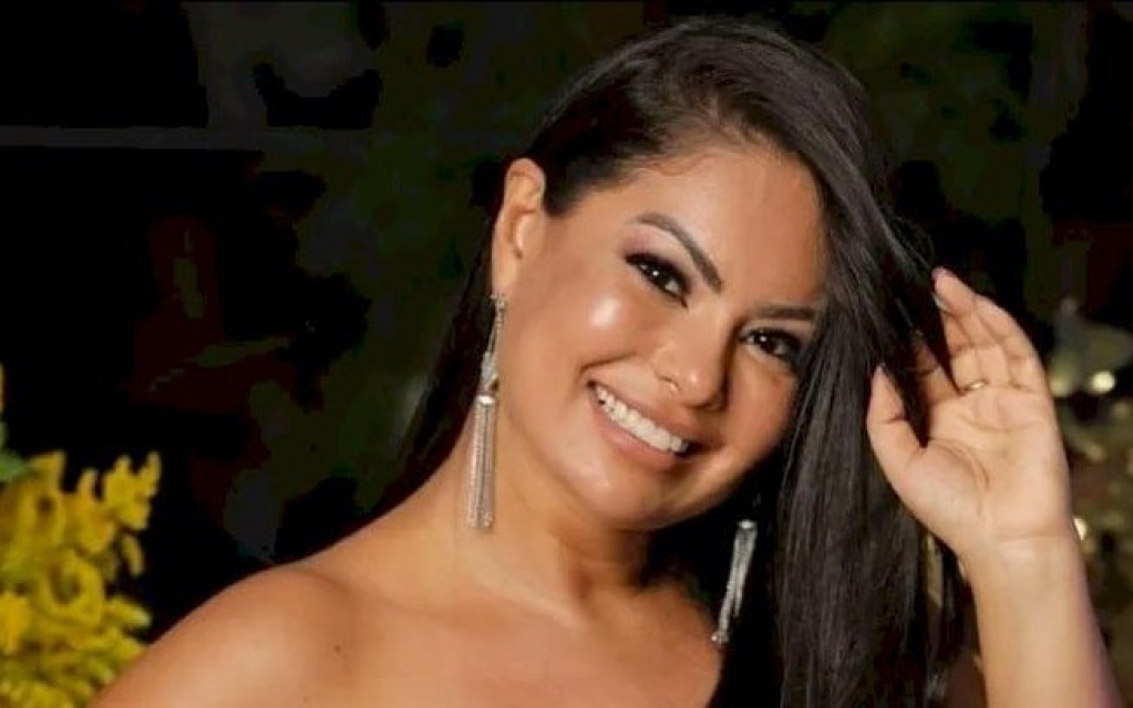 Paulinha, do Calcinha Preta, está com quadro neurológico grave Paulinha, do Calcinha Preta, está com quadro neurológico grave