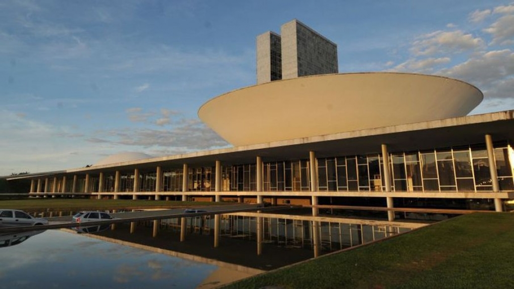 Planalto deverá pedir crédito especial ao Congresso de R$ 105,4 bi em 2022