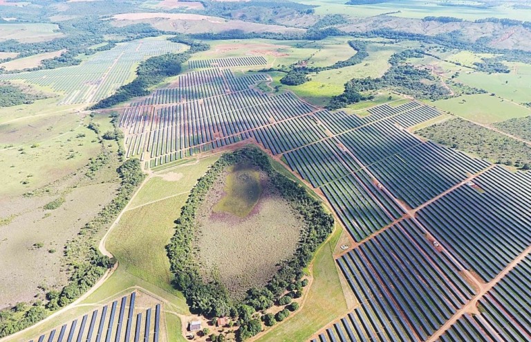 Minas Gerais supera marca histórica na geração de energia solar