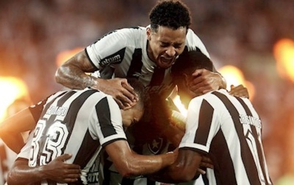 Botafogo vence LDU em jogo emocionante pela Libertadores e mantém esperanças nas oitavas de final