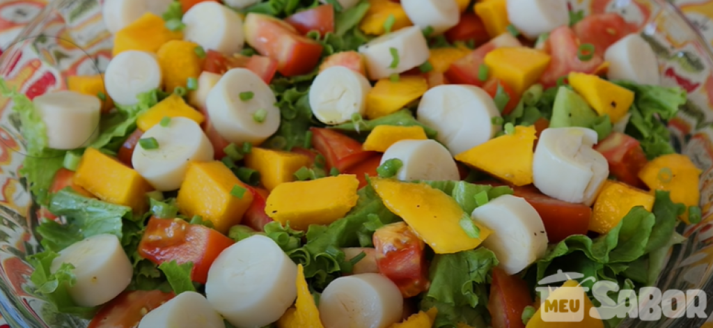 Salada tropical de natal