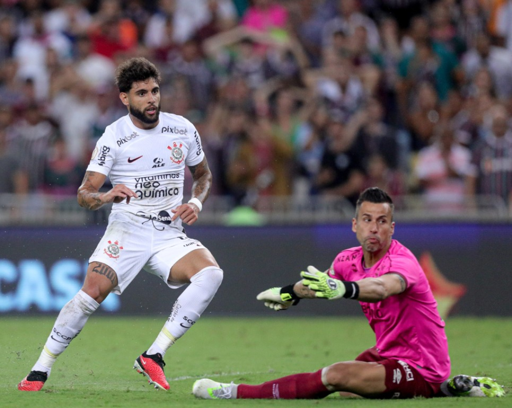 Corinthians empata com o Fluminense em jogo de 6 gols no Maracanã