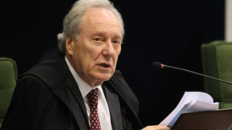 Lewandowski acata pedido e encerra processos contra Lula