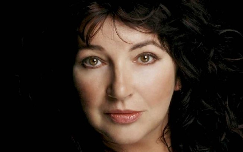 Clássico de Kate Bush em "Stranger Things" já rendeu a ela US$ 2 milhões