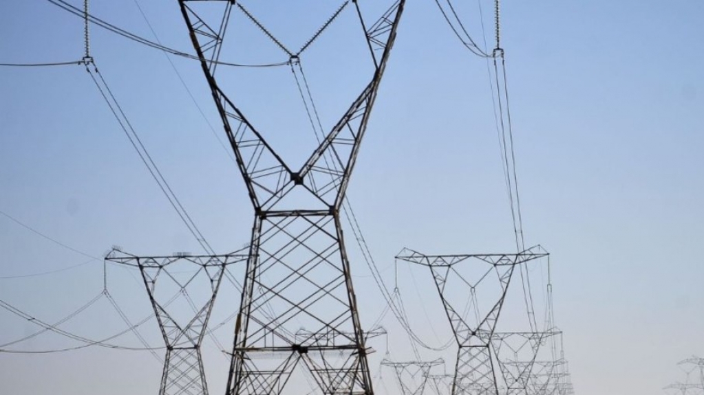 Silva e Luna afirma que crise hídrica e energética deve terminar em novembro