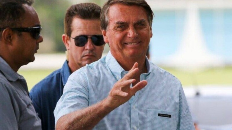 Privatização da Petrobras levaria até 4 anos, afirma Bolsonaro