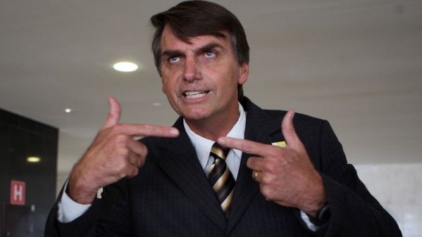 Bolsonaro é condenado a pagar R$ 150 mil por declarações contra homossexuais