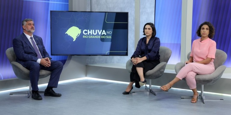 © Valter Campanato/Agência