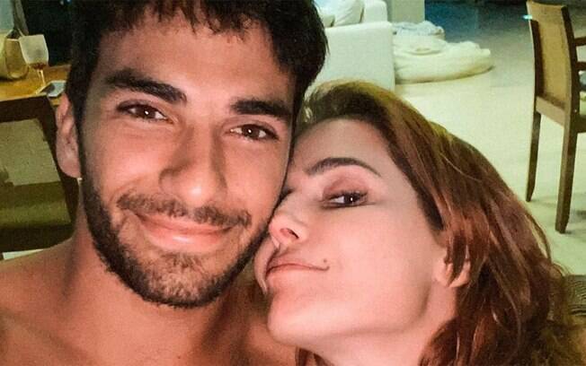 Deborah Secco e Hugo Moura