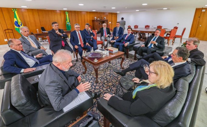 Lula se reúne com  presidentes dos Poderes da República no Palácio do Planalto, Rosa Weber, presidente do STF, Vital do Rêgo, presidente em exercício do Senado, e Arthur Lira, presidente da Câmara dos Deputados (09/01/2023). Foto: Ricardo Stuckert