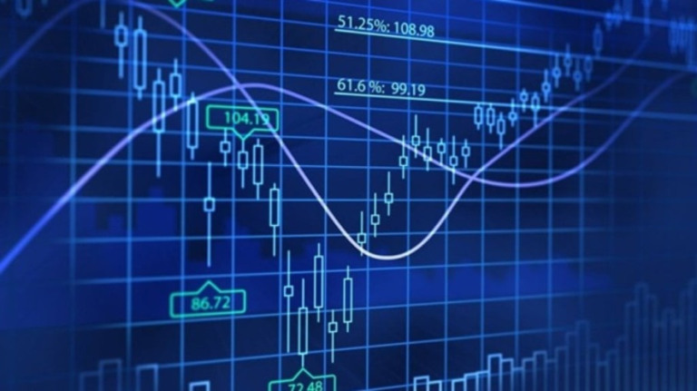 Bolsa abre em queda e dólar sobe após avanço da PEC de Transição
