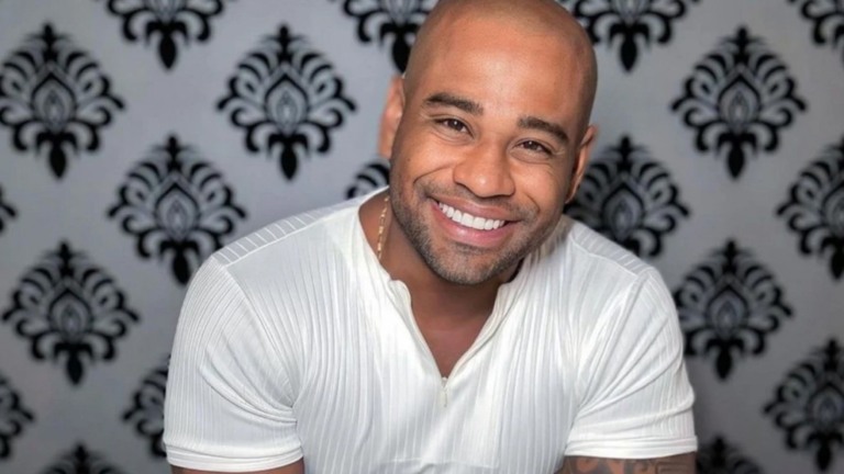Cezar Black desabafa sobre participação em reality Show: ‘Meu maior arrependimento’
