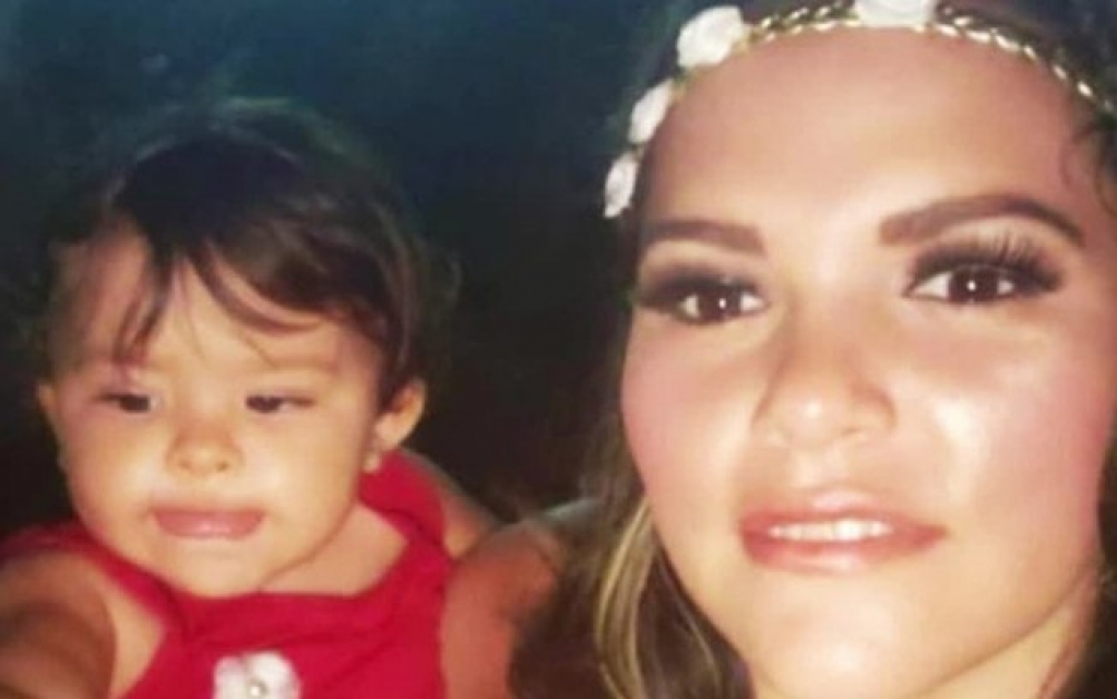 Bebê morre após motorista atropelar família no Rio; mãe está em estado grave