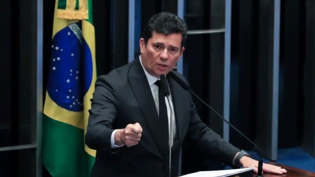ESTADÃO CONTEÚDO Após livrar-se da cassação, Sérgio Moro descarta candidatura em 2026 ESTADÃO CONTEÚDO Após livrar-se da cassação, Sérgio Moro descarta candidatura em 2026