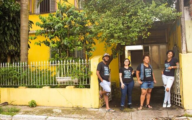 Ronaldo Mattos%2C Flavinha Lopes%2C Thais Siqueira e Evelyn Vilhena%2C integrantes do projeto Desenrola e Não Me Enrola