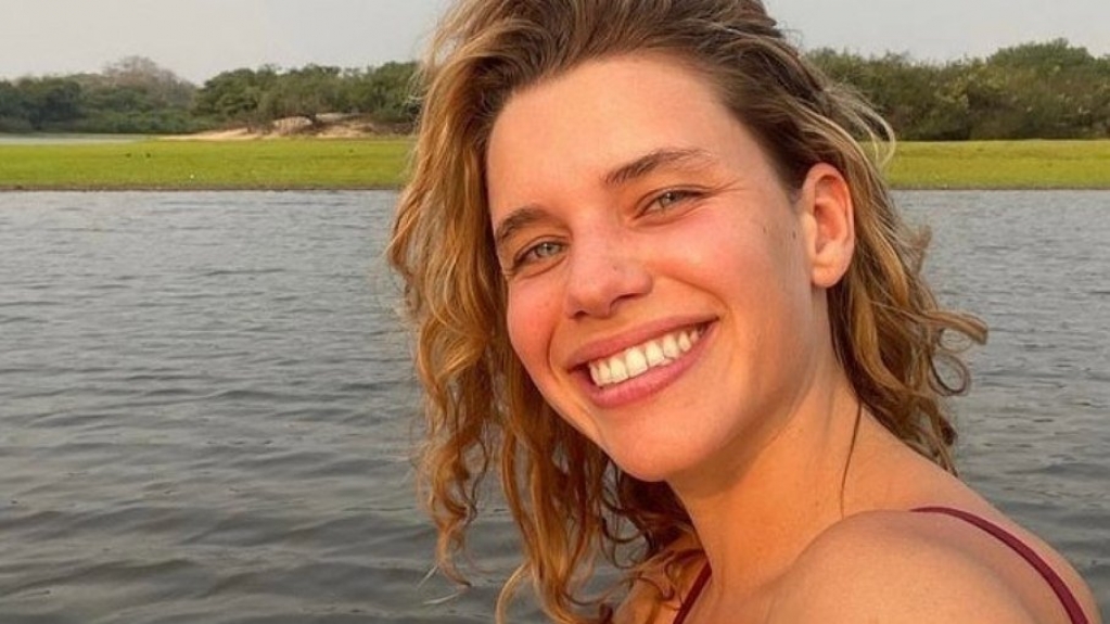 Bruna Linzmeyer conta que se recusou a negar homossexualidade Bruna Linzmeyer conta que se recusou a negar homossexualidade