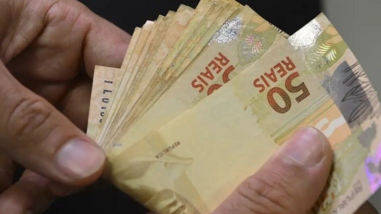 Agência Brasil Devedores têm último fim de semana para aderir ao Desenrola Brasil