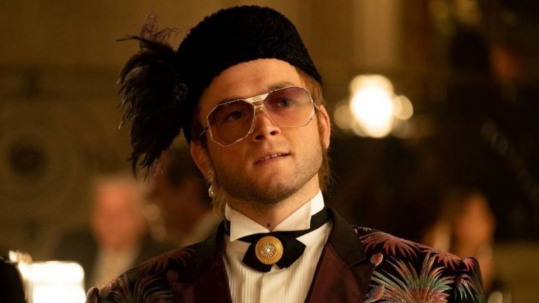 Ator de 'Rocketman' tem colapso nervoso e desmaia em estreia de peça