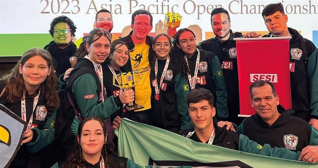 Alunos do Sesi em Osvaldo Cruz vencem torneio internacional de robótica Alunos do Sesi em Osvaldo Cruz vencem torneio internacional de robótica