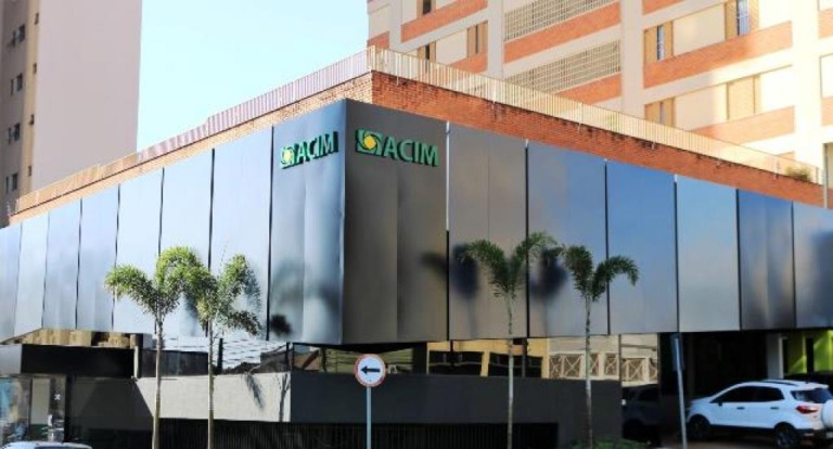 Acim recebe secretário e apresenta demandas do comércio