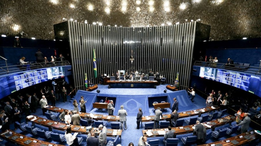 MP que muda ambiente de negócios e regras no comércio exterior passa no Senado