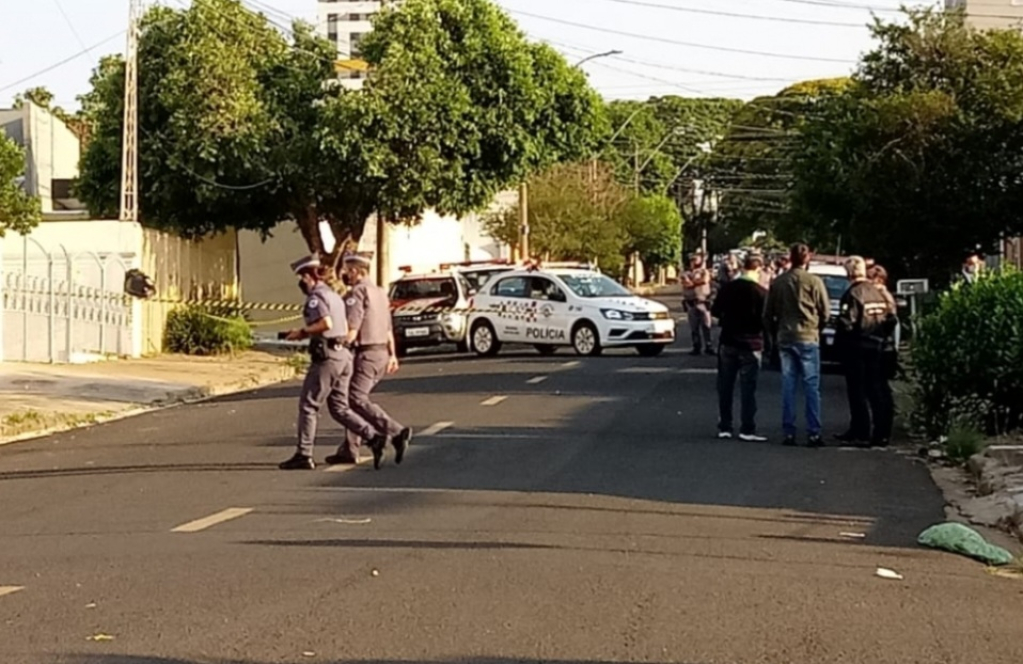 Empresário que atirou em PMs desiste de recursos para conseguir internação