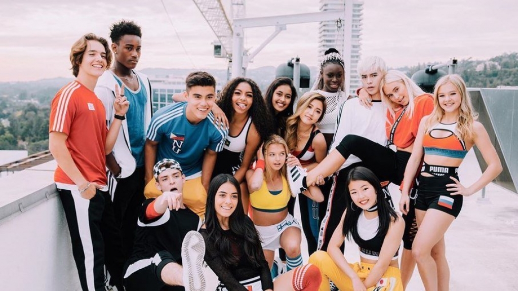 Now United grava clipe no Rio com 150 fãs; Any Gabrielly relembra confinamento