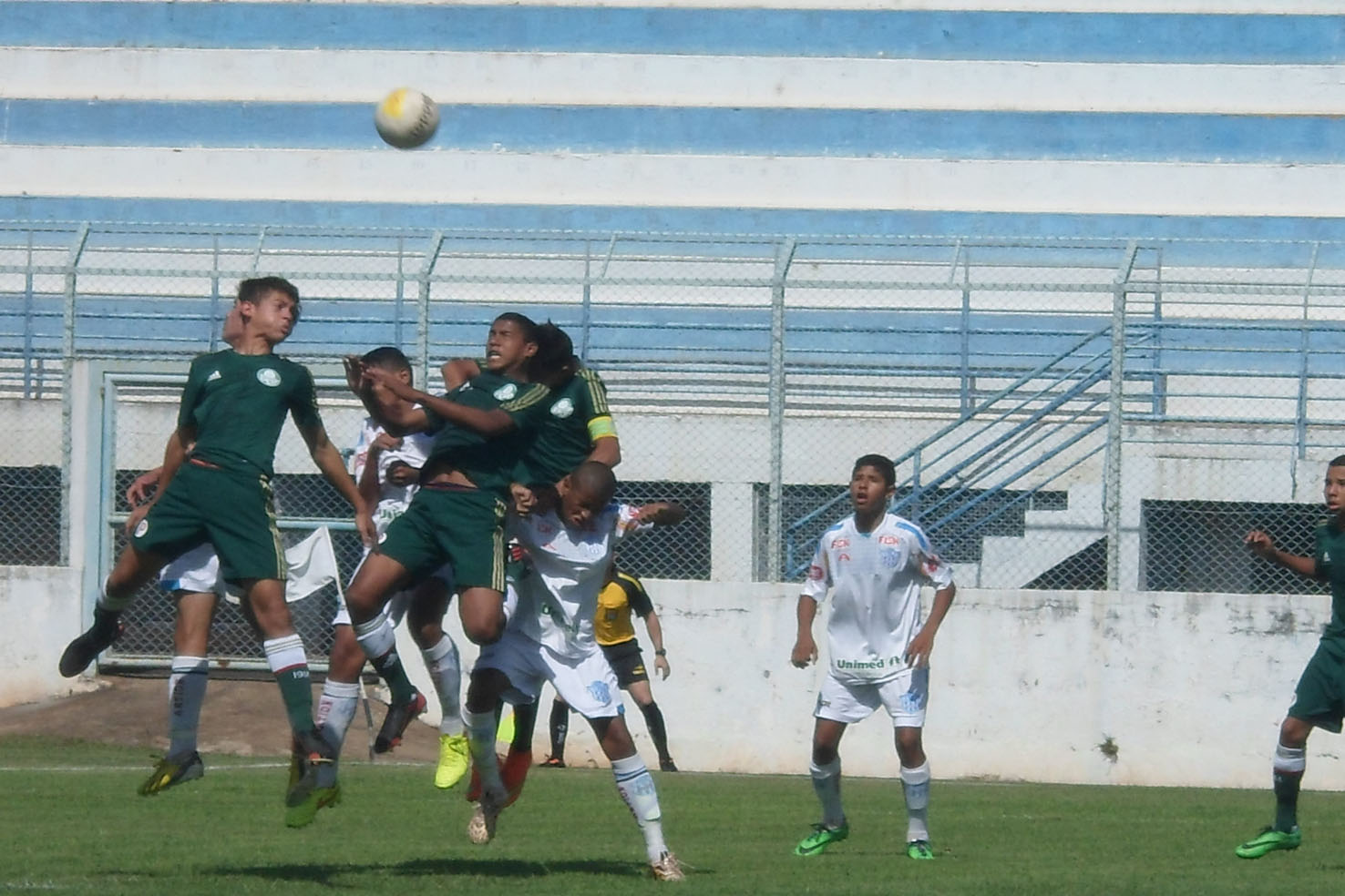 MAC/Stadium BR vence Palmeiras e  tem vantagem na disputa de vaga para final