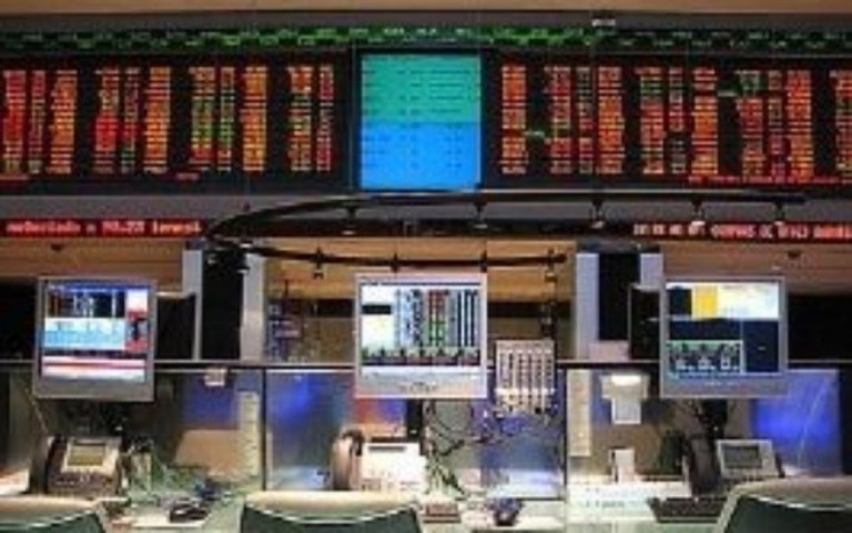Ibovespa cai na carona com Wall St.