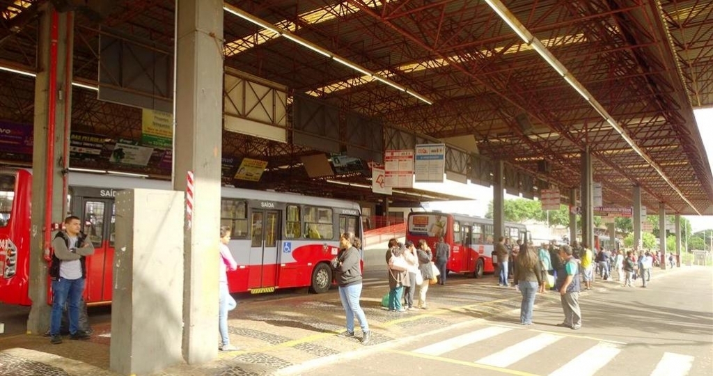 Recurso adia para 15 dias prazo para empresas fecharem terminal