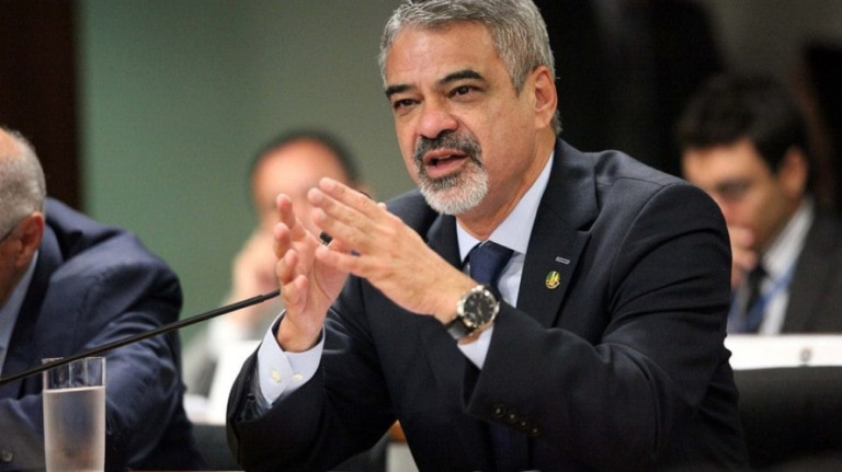 Senador aposta que governo Lula terá base maior que votação de Pacheco