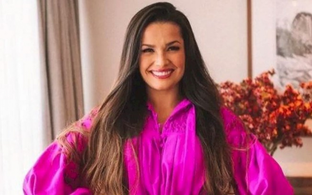 Juliette não segue mais dançarino depois de polêmica sobre "beijo grego" Juliette não segue mais dançarino depois de polêmica sobre "beijo grego"
