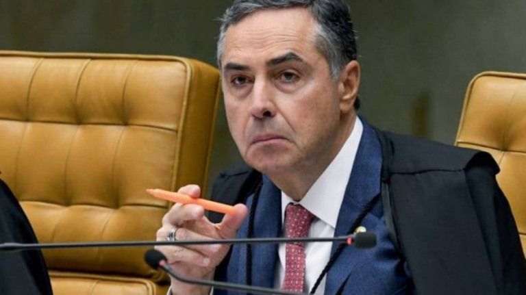 Governo se reúne com Barroso e entrega panorama sobre Yanomamis