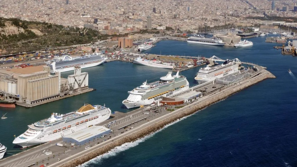 Reprodução/Barcelona Cruise Port Todos os navios de pequeno e médio porte deverão seguir para o terminal Adossat, que já recebe navios de grande porte