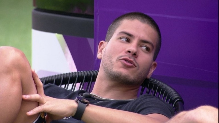 'BBB 22': Arthur Aguiar revela qual paredão não quer enfrentar 'BBB 22': Arthur Aguiar revela qual paredão não quer enfrentar