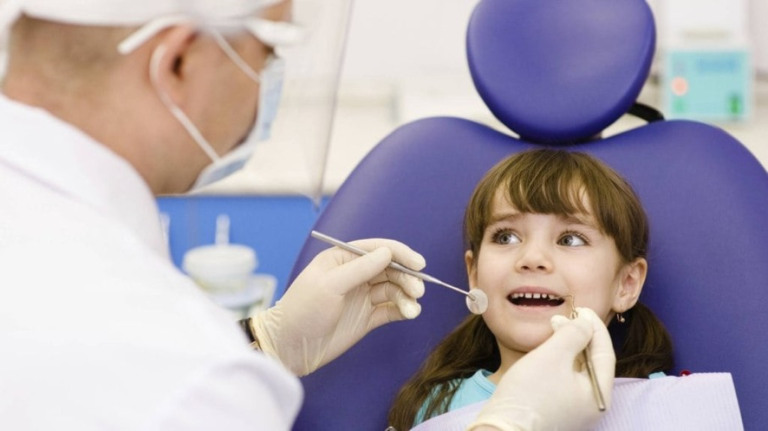 Mais de 70% das crianças não vão ao dentista, aponta pesquisa