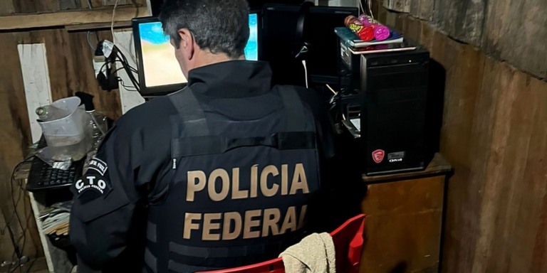 © Polícia
