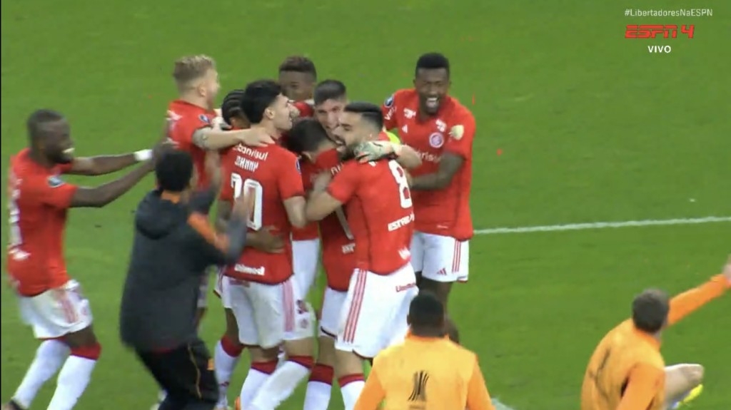 Internacional vence Nova Iguaçu e garante vaga na terceira fase da Copa do Brasil