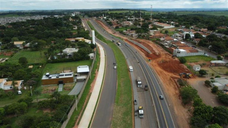 Duplicação da SP-294 com marginais avança em Marília; obras vão a Oriente