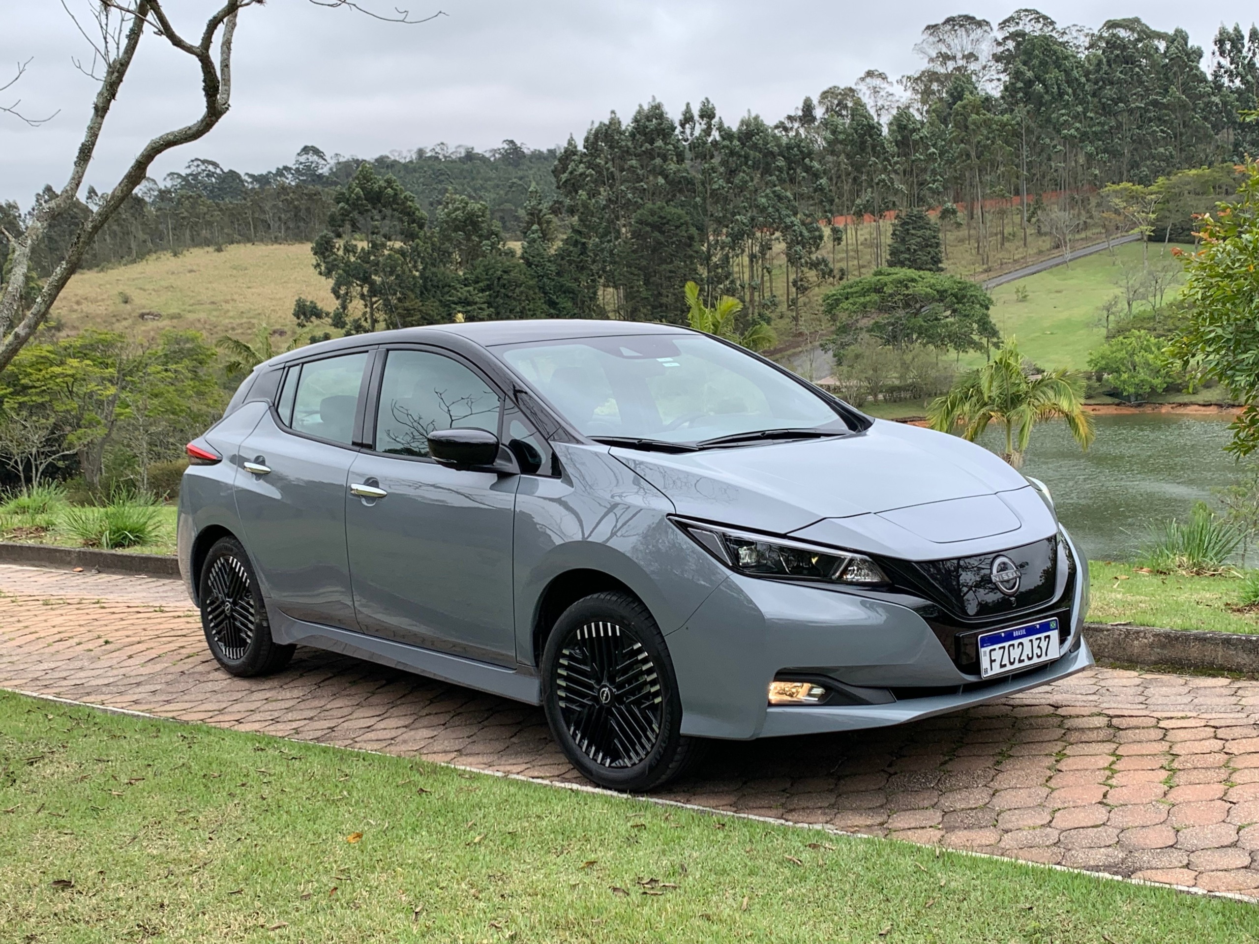 Nissan Leaf. Foto: Guilherme Menezes/ iG Carros