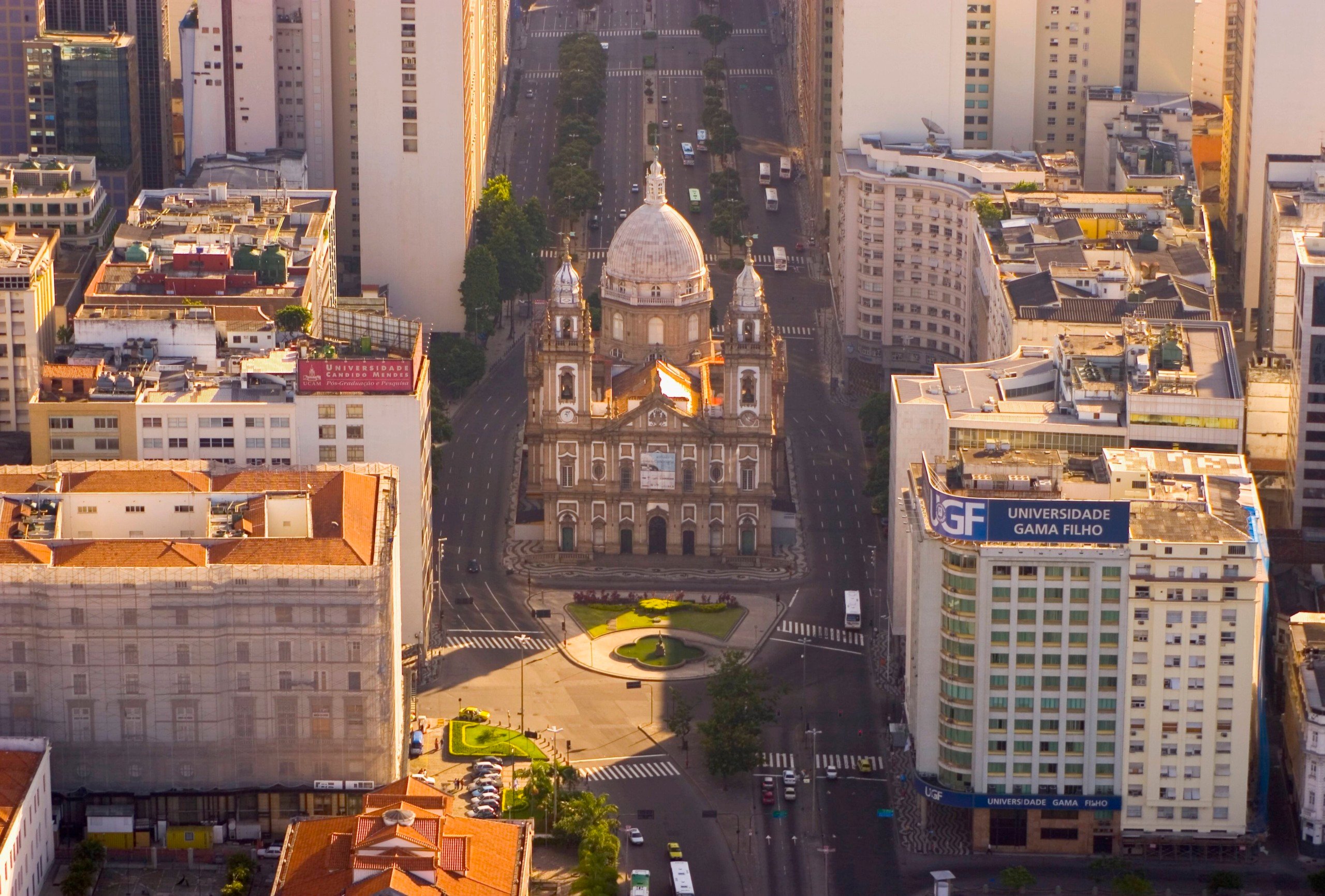 Igreja da Candelária, um dos marcos do centro do Rio. Foto: Getty Images