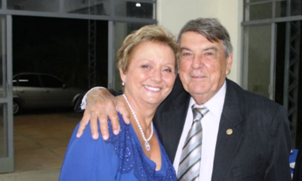 Família e amigos fazem despedida ao empresário Roberto Cavallari: viveu como quis