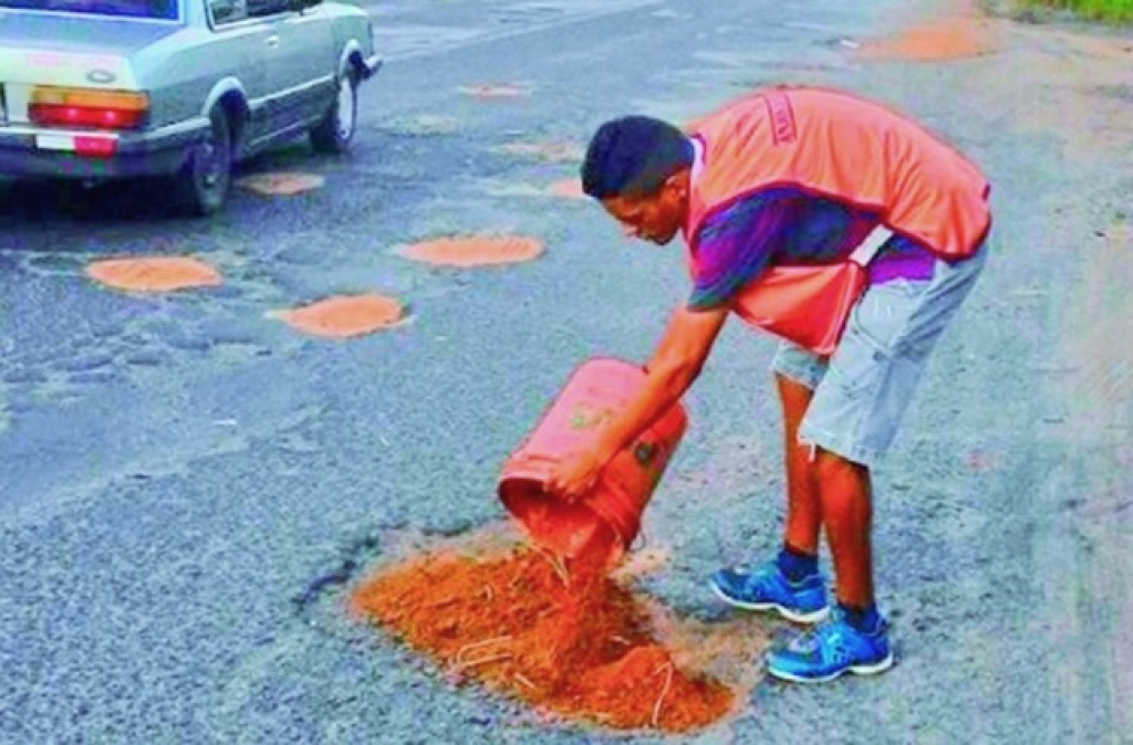 Sicoe lança prevenção de acidentes em buracos e cobra reparos