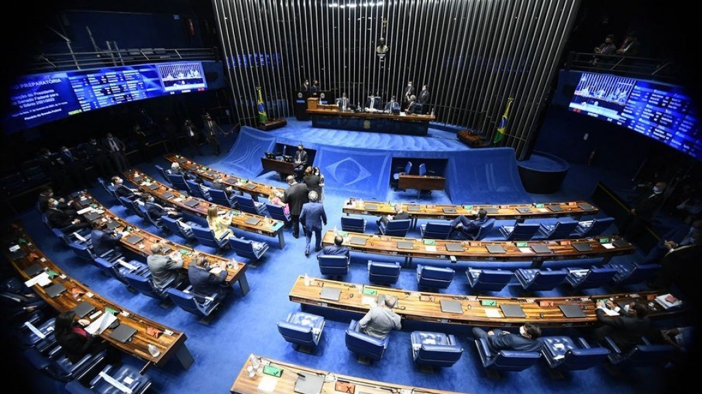 Economia diz ao Senado que PEC dos Precatórios ultrapassa teto só em R$ 1,1 bi