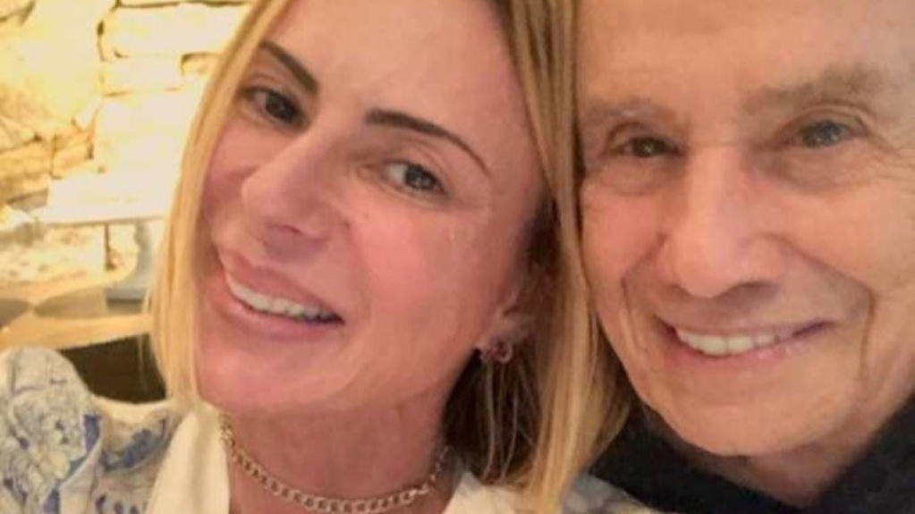 Esposa de Stênio Garcia compartilha momentos de 'excesso de amor'