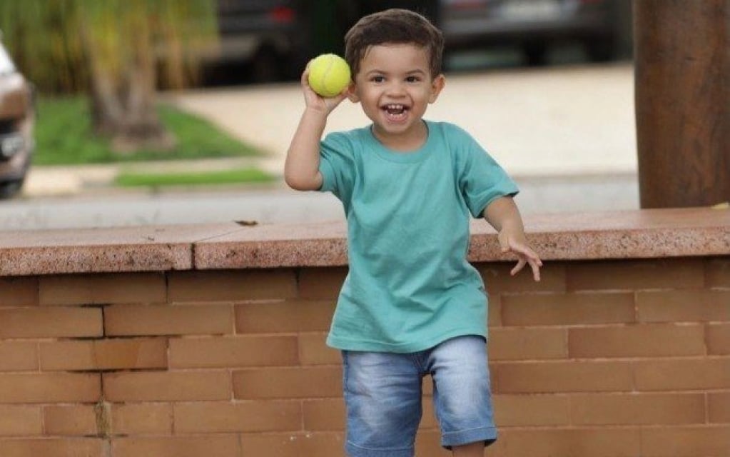 Filho de Marília Mendonça faz 2 anos e ainda não sabe da morte da mãe Filho de Marília Mendonça faz 2 anos e ainda não sabe da morte da mãe