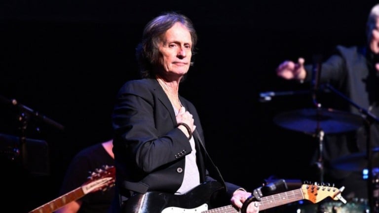 Morre tecladista do Fleetwood Mac, Brett Tuggle