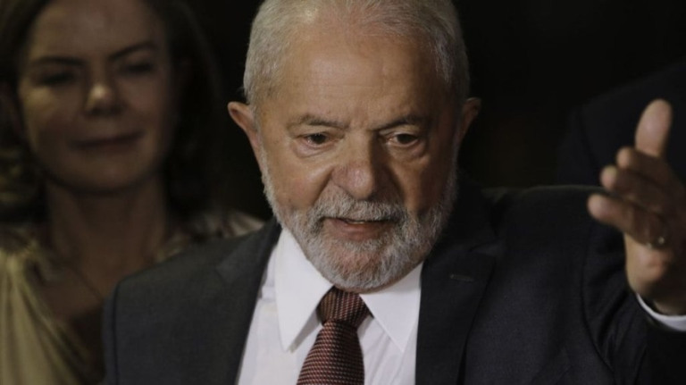Lula anuncia ministros do futuro governo; confira quem são