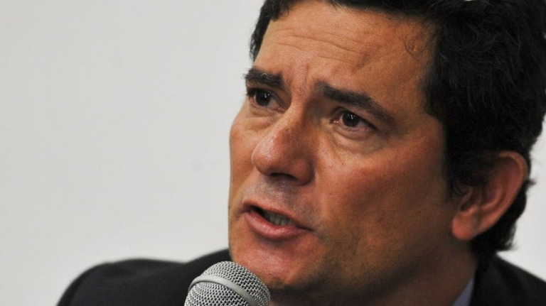 Moro critica possível indicação de Zanin ao STF: ‘Impessoalidade?’